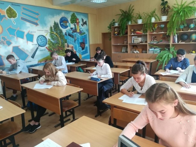 Вичугские школьники приняли участие в «Диктанте Победы»