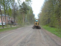 В городе проводятся работы по грейдированию дорог