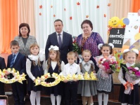 Руководители города поздравили вичугских школьников  с началом нового учебного года